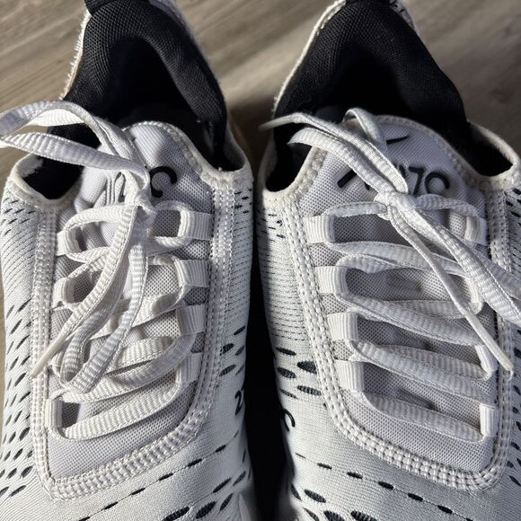 Nike Air Max 270 Low White And Black Womens Size 9 - Picture 16 of 16